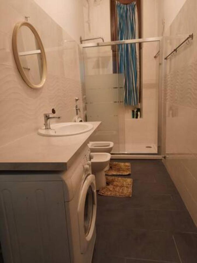 Nice And Quiet Accommodation In The City Center ミラノ エクステリア 写真