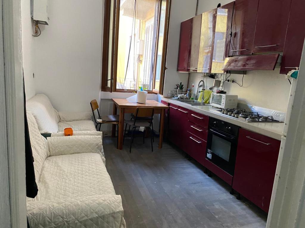 Nice And Quiet Accommodation In The City Center ミラノ エクステリア 写真